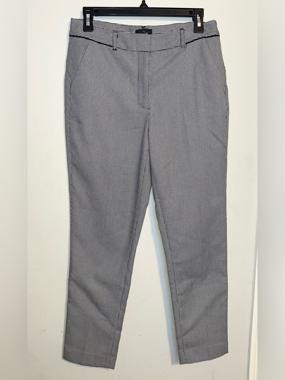 White House Black Market Tailored Houndstooth Grey White Pants